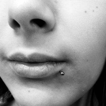 Lippen-Piercing (8)